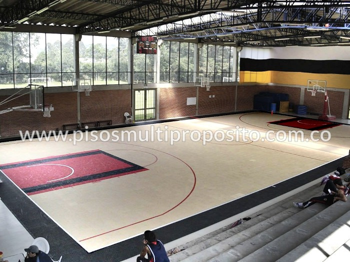 Piso MultiUsos cancha coliseo colegio. Bogotá - 2015