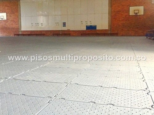 Piso MultiEventos cubrimiento piso madera. Bogotá - 2018